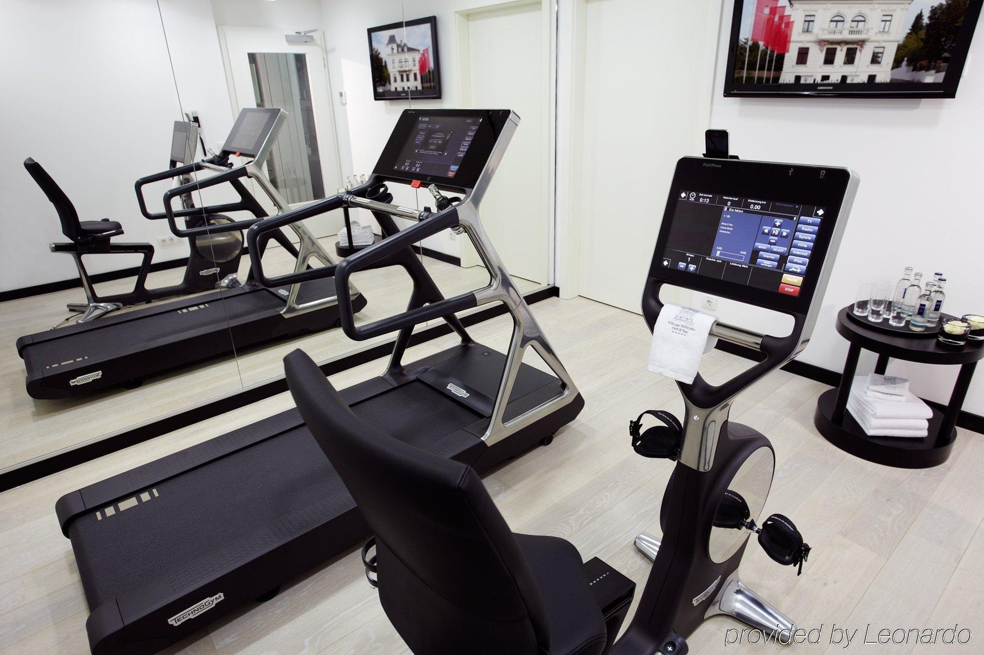 Boutique Hotel Villa Am Ruhrufer Golf & Spa Мильгейм-на-Руре Удобства фото