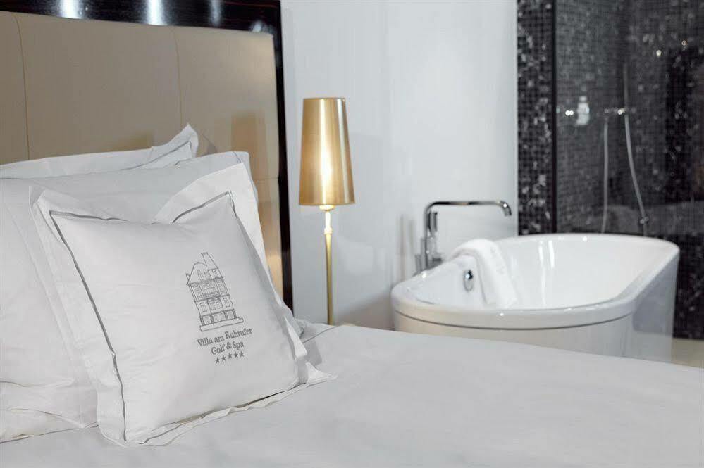 Boutique Hotel Villa Am Ruhrufer Golf & Spa Мильгейм-на-Руре Экстерьер фото